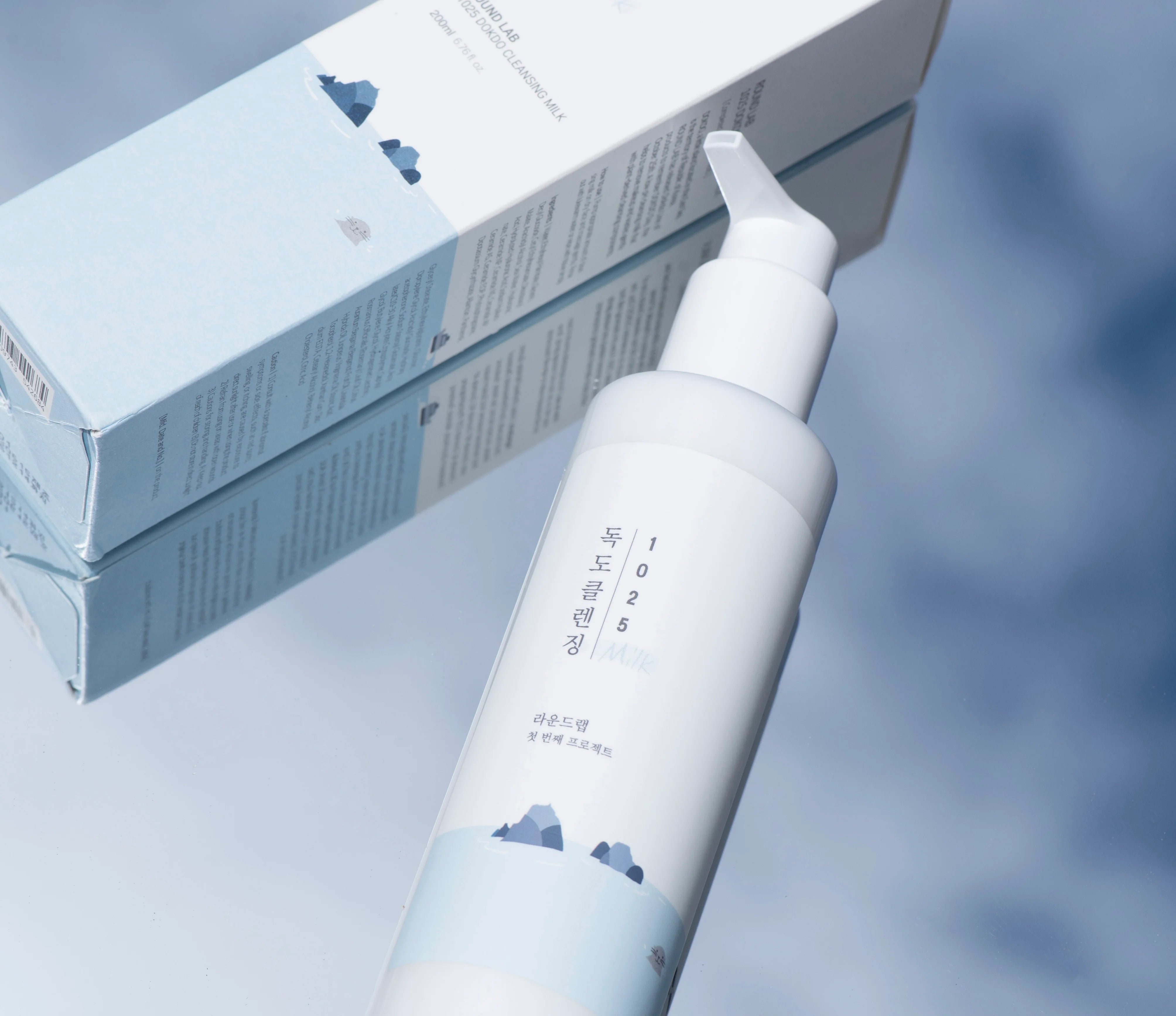 ROUND LAB 1025 Dokdo Cleansing Milk