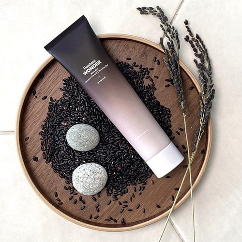 Black Rice Moisture 5.5 Soft Cleansing Gel - Korean Cosmetics
